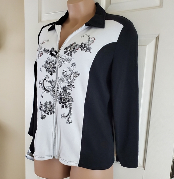 Breckenridge Floral Full Zip Jacket - Picture 3 of 15